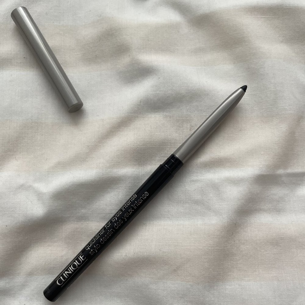 Brand New Clinique Quickliner for Eyes Intense
